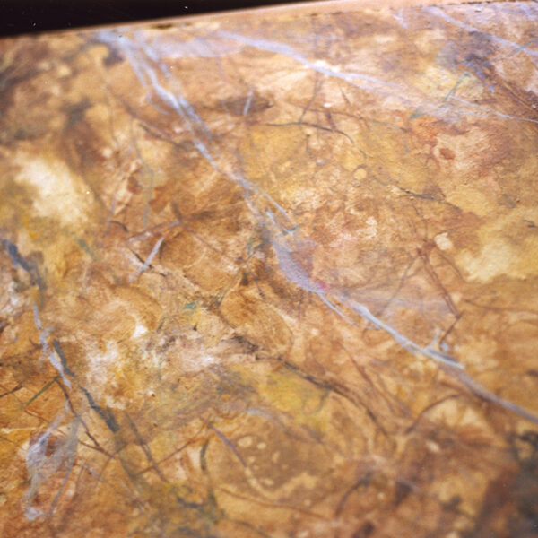 Gepinselter Marmor, Acrylfarbe auf Holzplatte