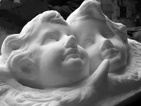 "Angelo", copia d'arte da un pezzo d'altare del XVIII secolo, marmo di Carrara